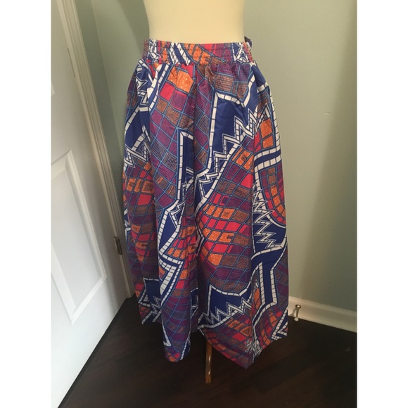 Women’s High Waisted African Print Skirt - Picture 2 of 4